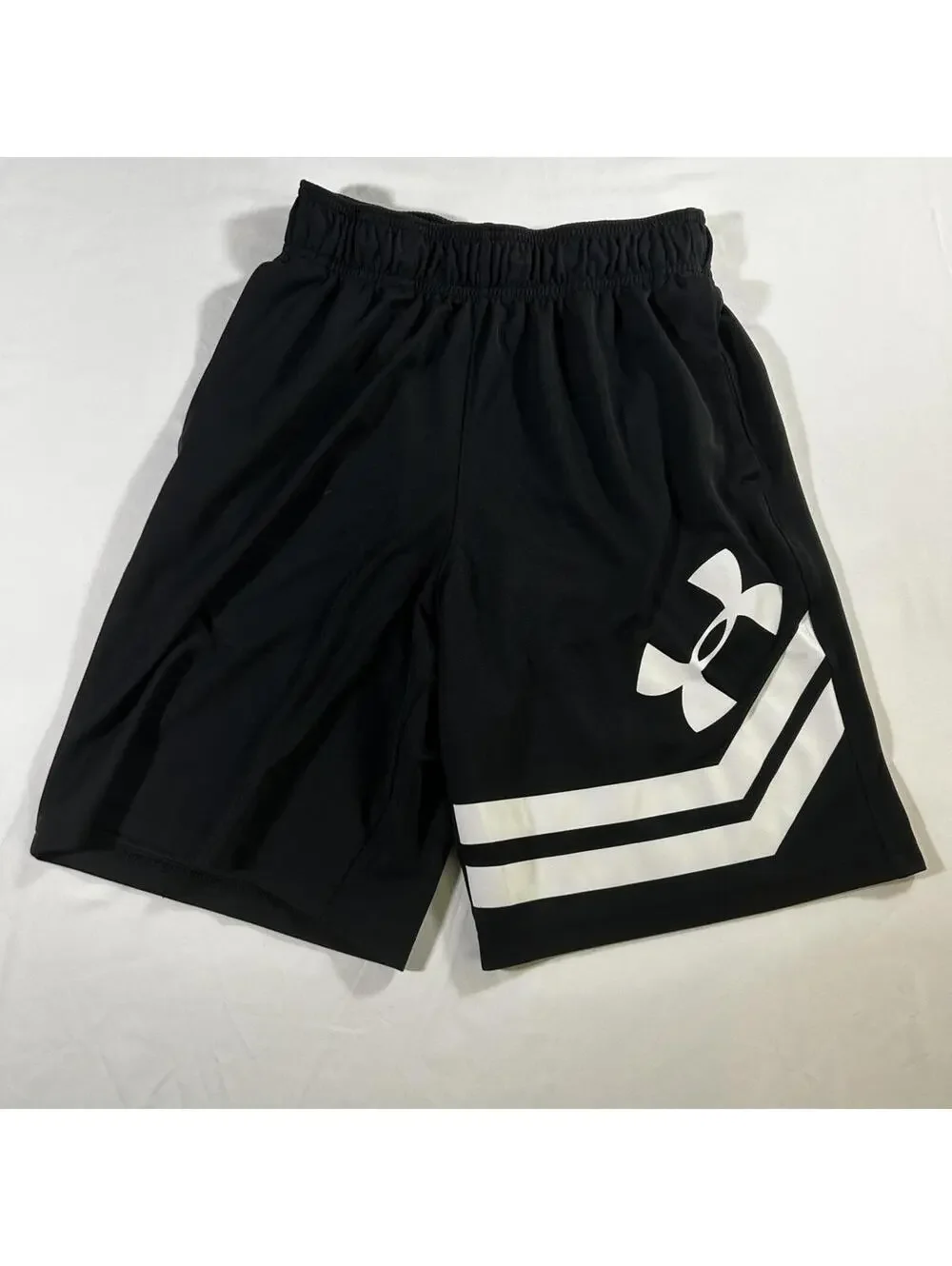 Under Armour Heatgear loose men’s black white basketball shorts size S